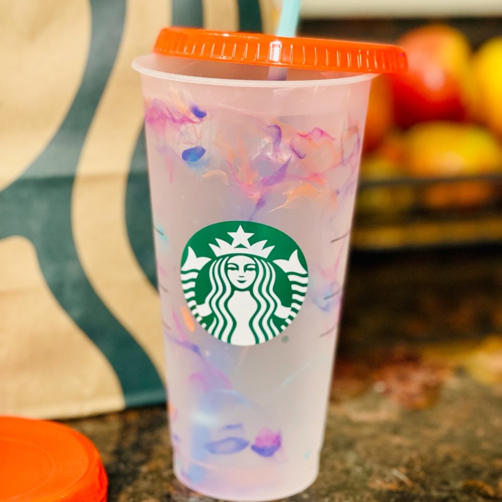 NEW Two (2) Starbucks Summer 2021 Color Changing Swirl Reusable 24 OZ Cold Cup - Picture 6 of 9